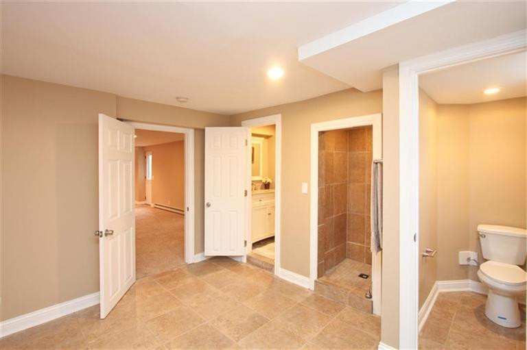 25 Edgewood Road Fort Mitchell, KY 41017 - Photo 12 of 28 Gallery Image 12