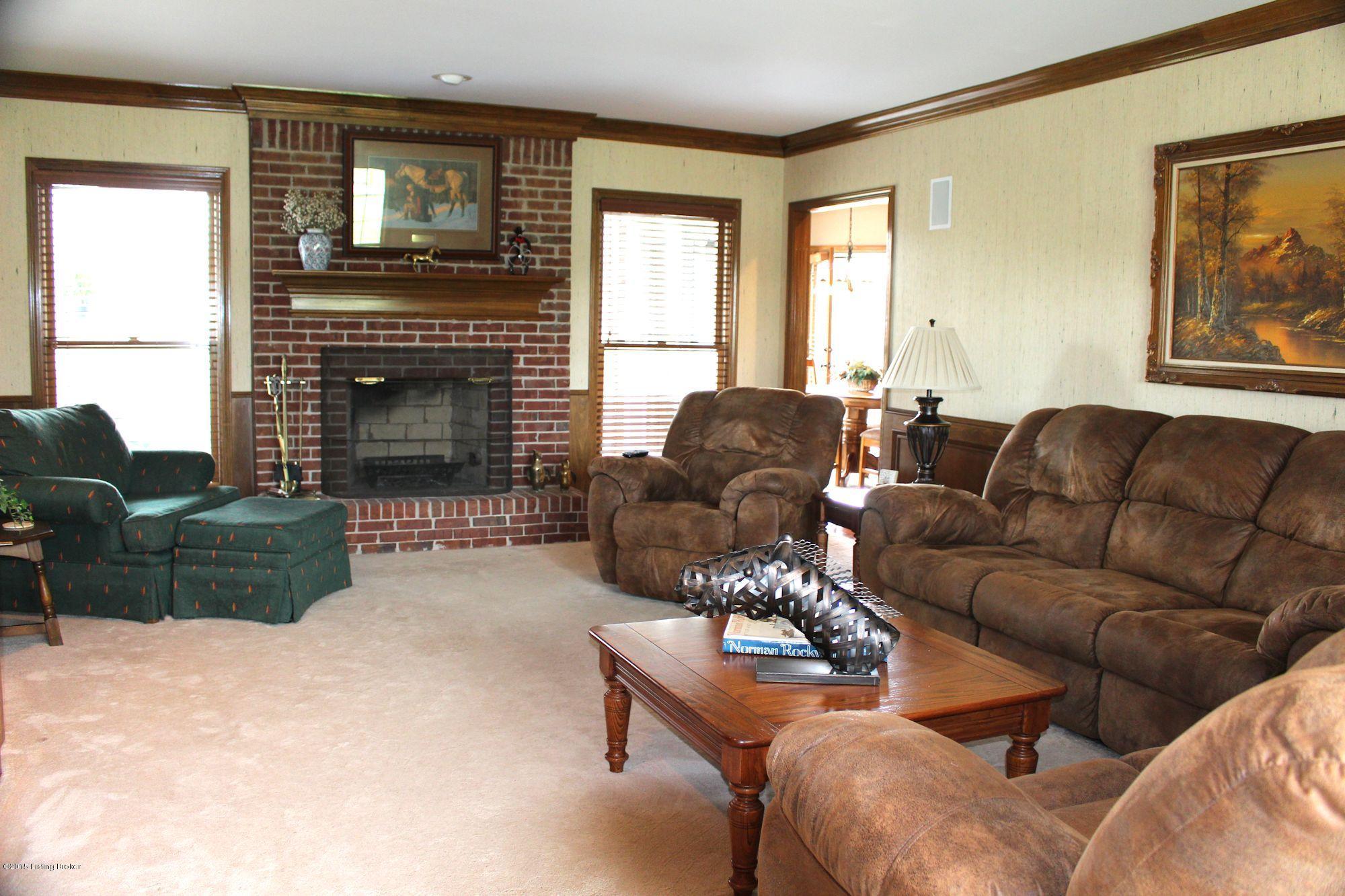 15601 Deer Run Road Louisville, KY 40299 - Photo 5 of 51 FR1