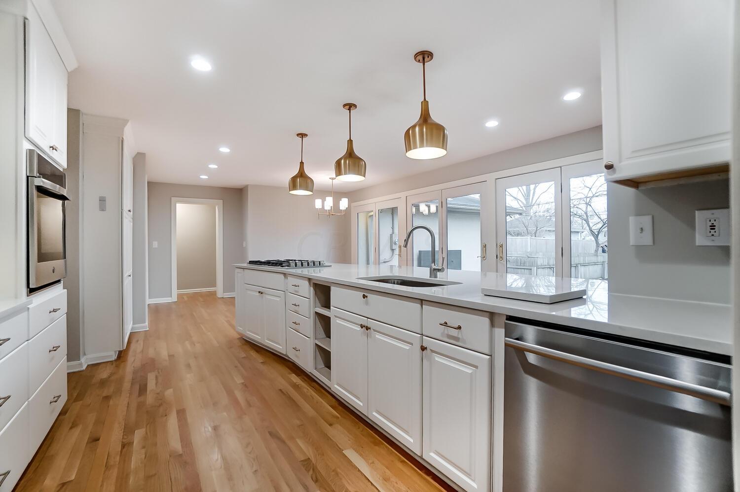 3112 Leeds Road Columbus, OH 43221 - Photo 15 of 40 50034611-015_web