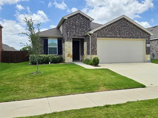 $2,195 | 1049 Knightly Lane, Haslet, TX 76052
