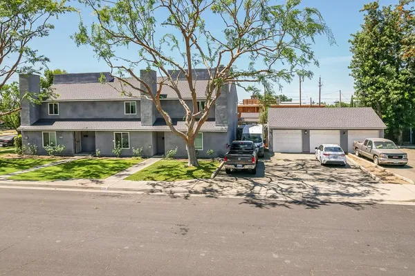 $799,900 | 264 Osmun Avenue, Clovis, CA 93612