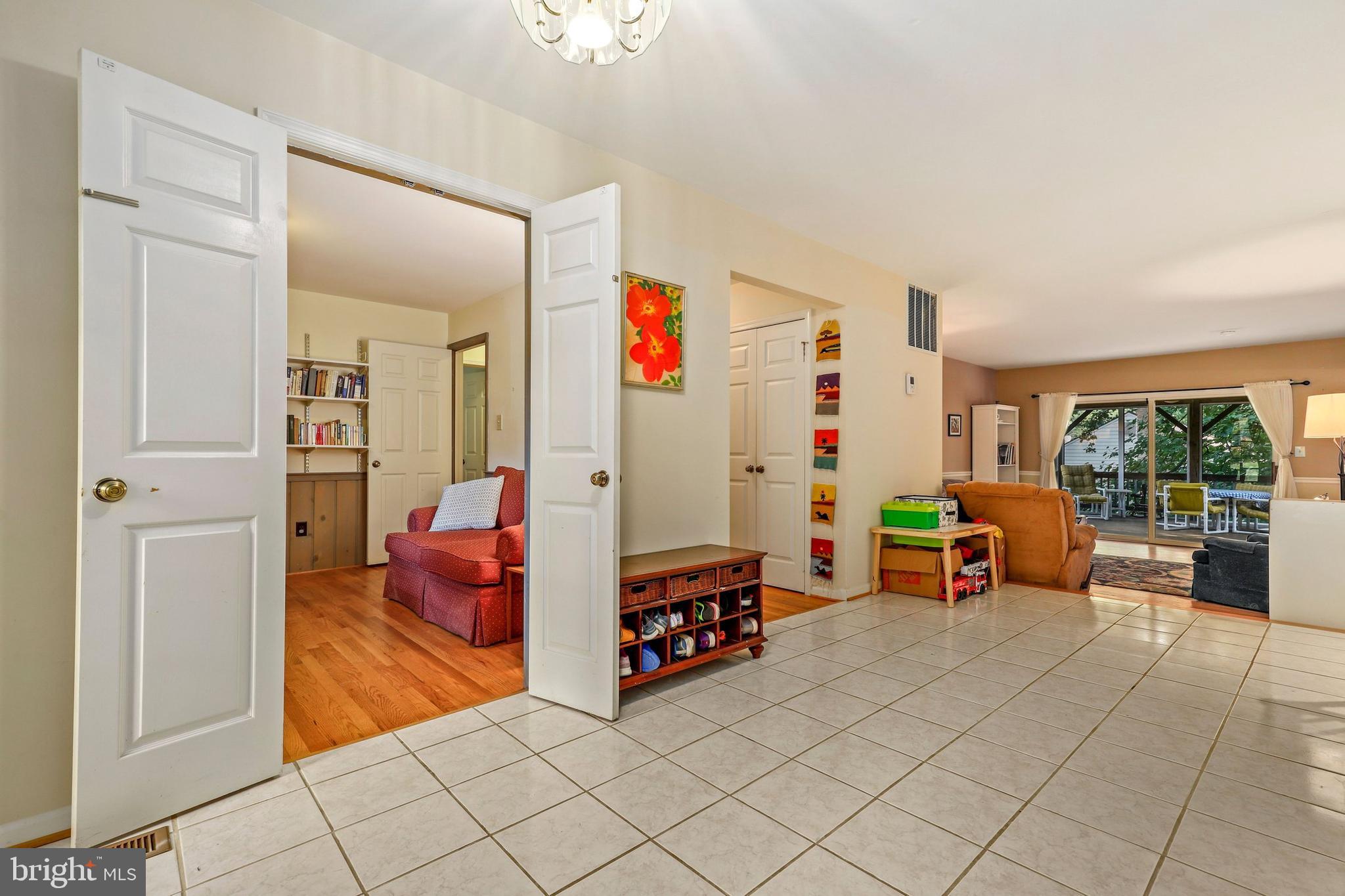 9429 Reach Road Potomac, MD 20854 - Photo 11 of 56 Gallery Image 11