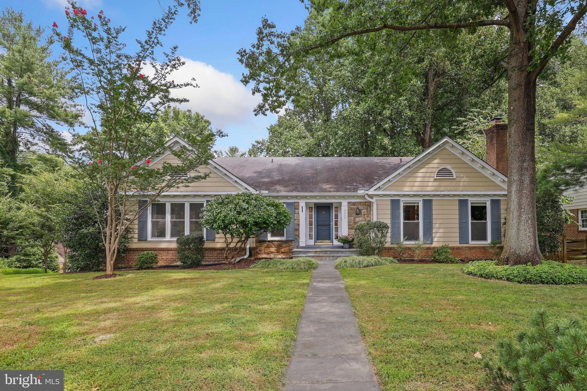 9429 Reach Road Potomac, MD 20854 - Photo 3 of 56 Gallery Image 3
