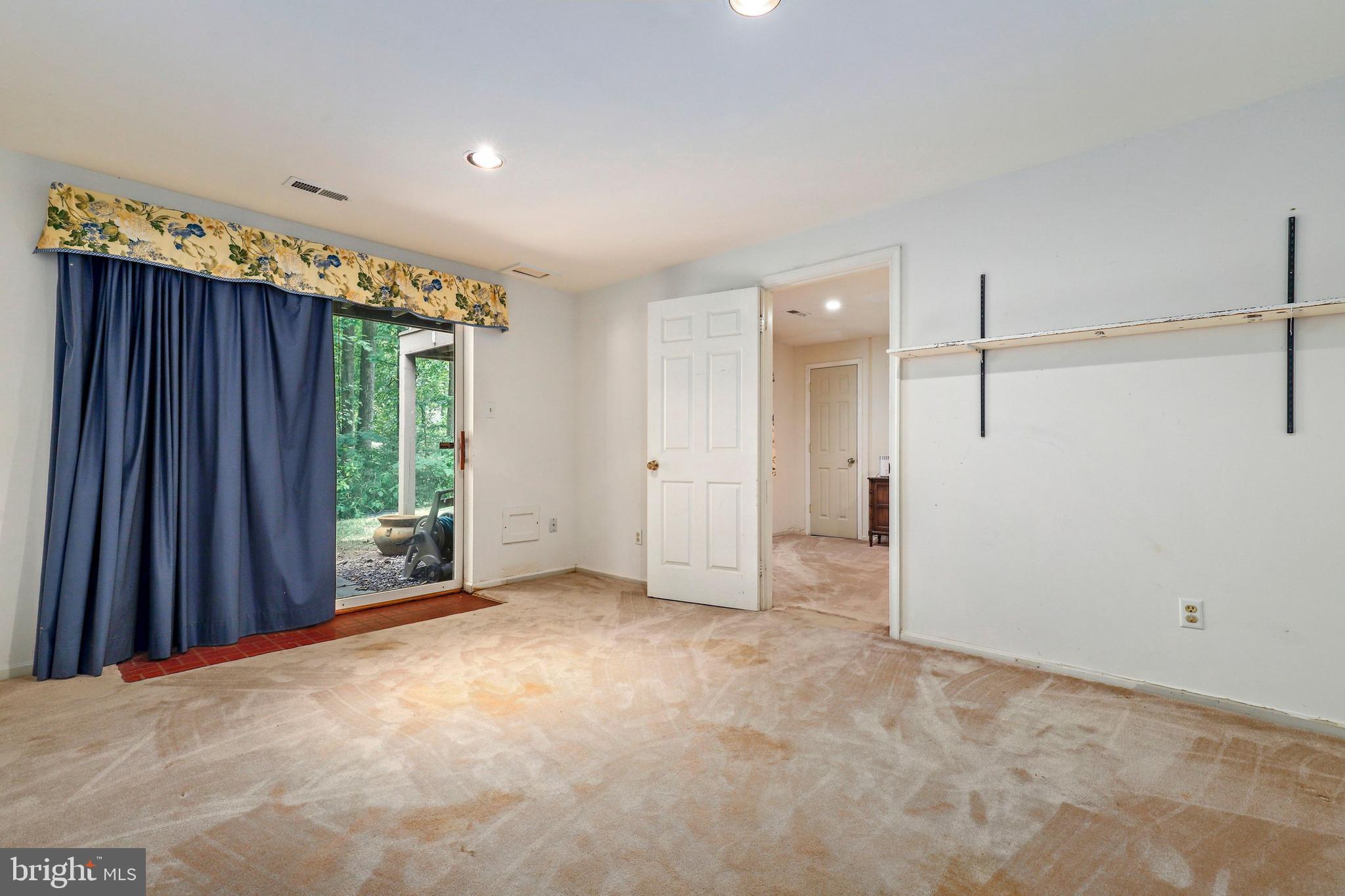 9429 Reach Road Potomac, MD 20854 - Photo 38 of 56 Gallery Image 38