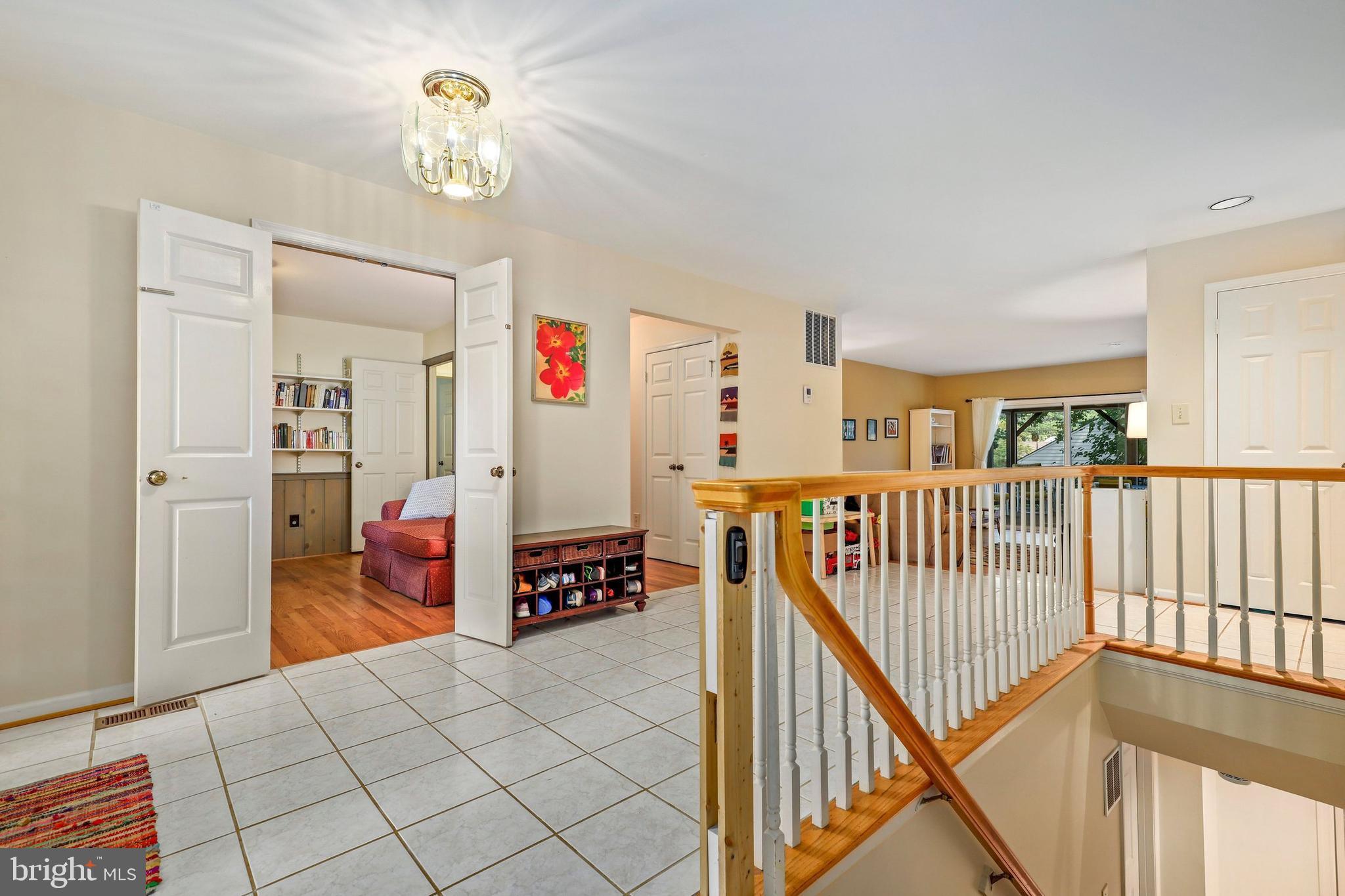 9429 Reach Road Potomac, MD 20854 - Photo 8 of 56 Gallery Image 8