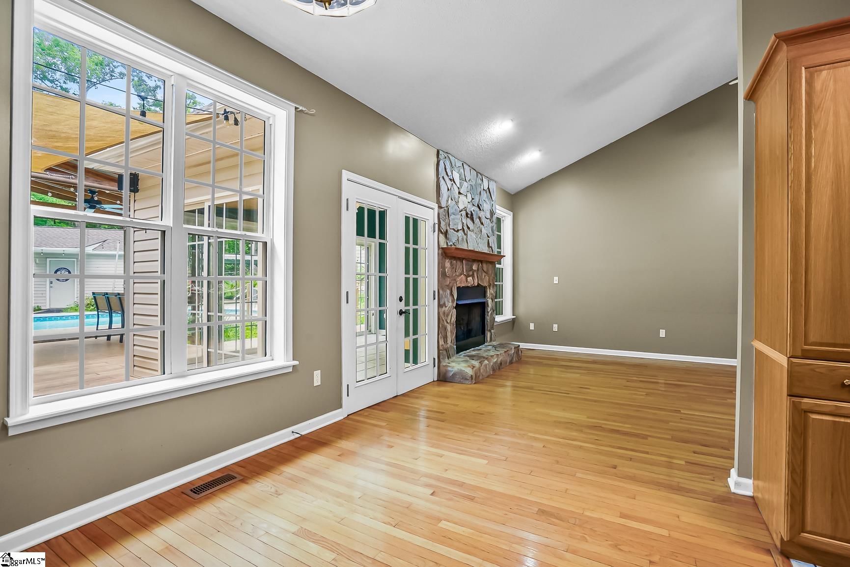 1298 Moorehead Place Pendleton, SC 29670 - Photo 14 of 47