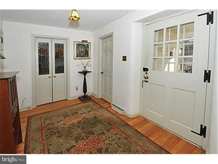1670 Graham Road Jenkintown, PA 19046 - Photo 2 of 25 Foyer