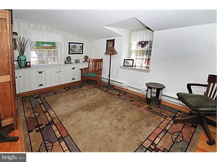 1670 Graham Road Jenkintown, PA 19046 - Photo 13 of 25 Office / Study