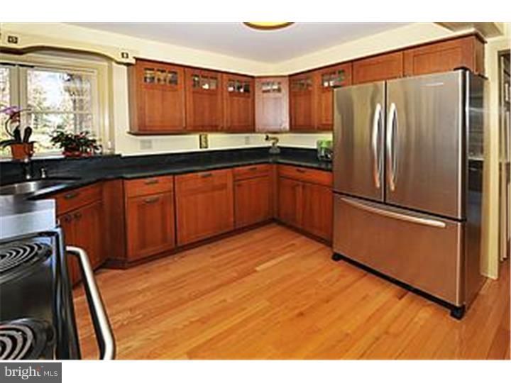 1670 Graham Road Jenkintown, PA 19046 - Photo 7 of 25 Kitchen