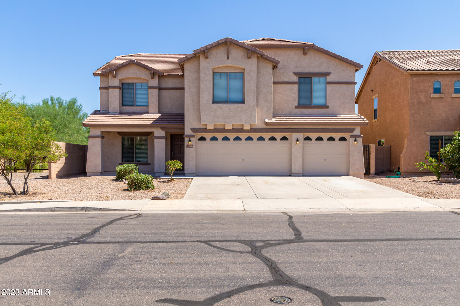 19499 North Leland Road Maricopa, AZ 85138 - Photo 1 of 38 01 Front