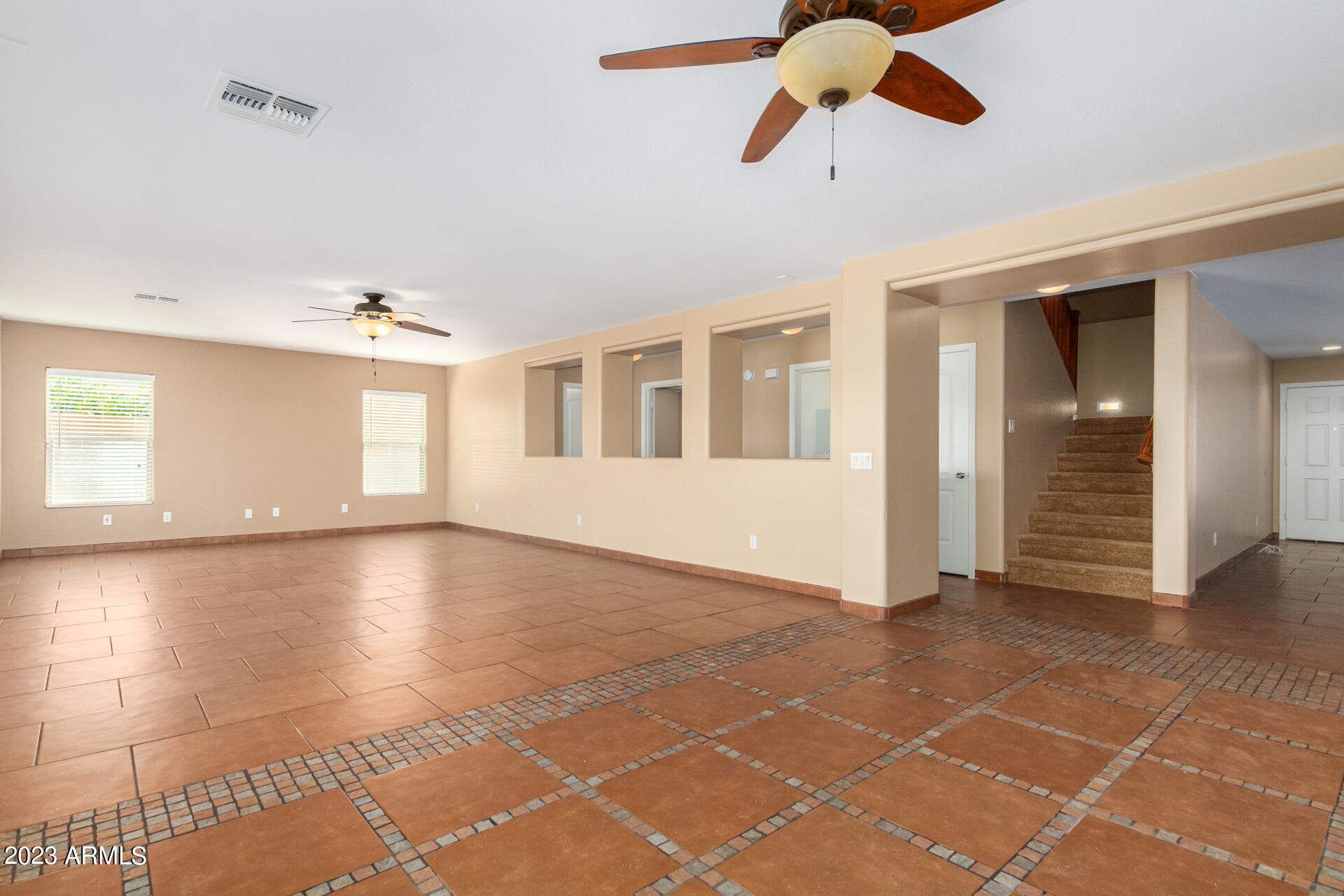 19499 North Leland Road Maricopa, AZ 85138 - Photo 12 of 38 12 Family Room/Dining Room