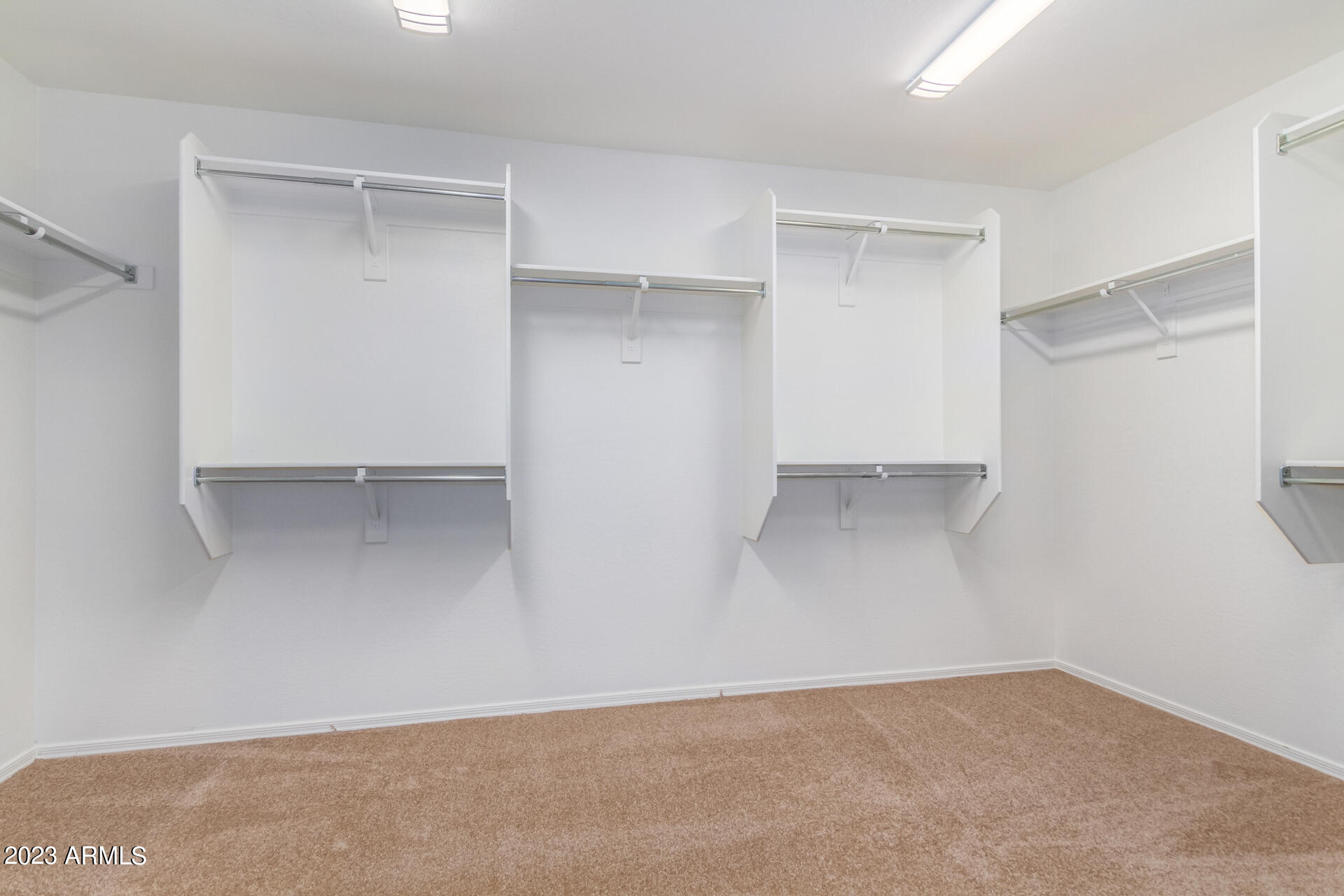 19499 North Leland Road Maricopa, AZ 85138 - Photo 20 of 38 20 Master Closet
