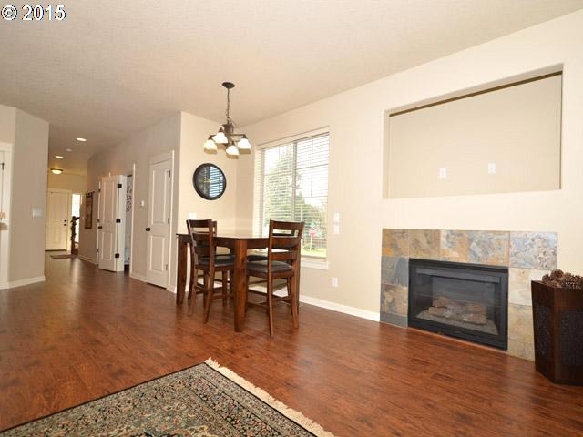139 Lawton Road Oregon City, OR 97045 - Photo 3 of 14 Gallery Image 3