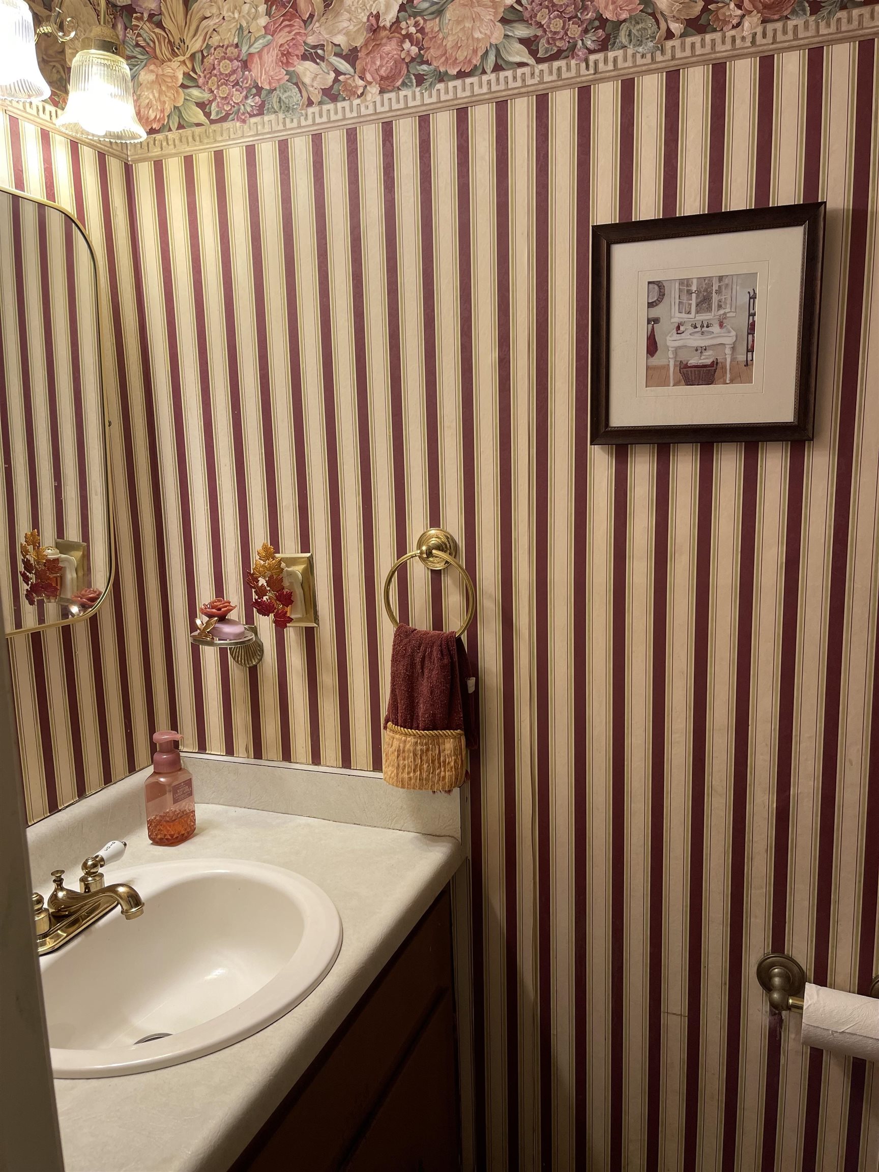 7380 Isherwood Road Memphis, TN 38125 - Photo 3 of 34 Located in Foyer