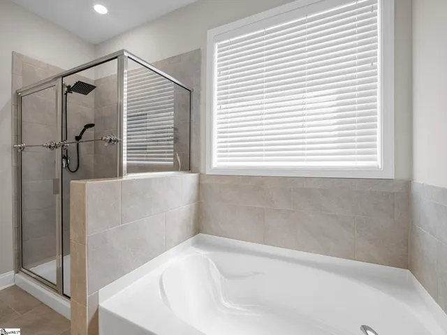 $2,900 | 211 Pollyanna Drive, Greenville, SC 29605