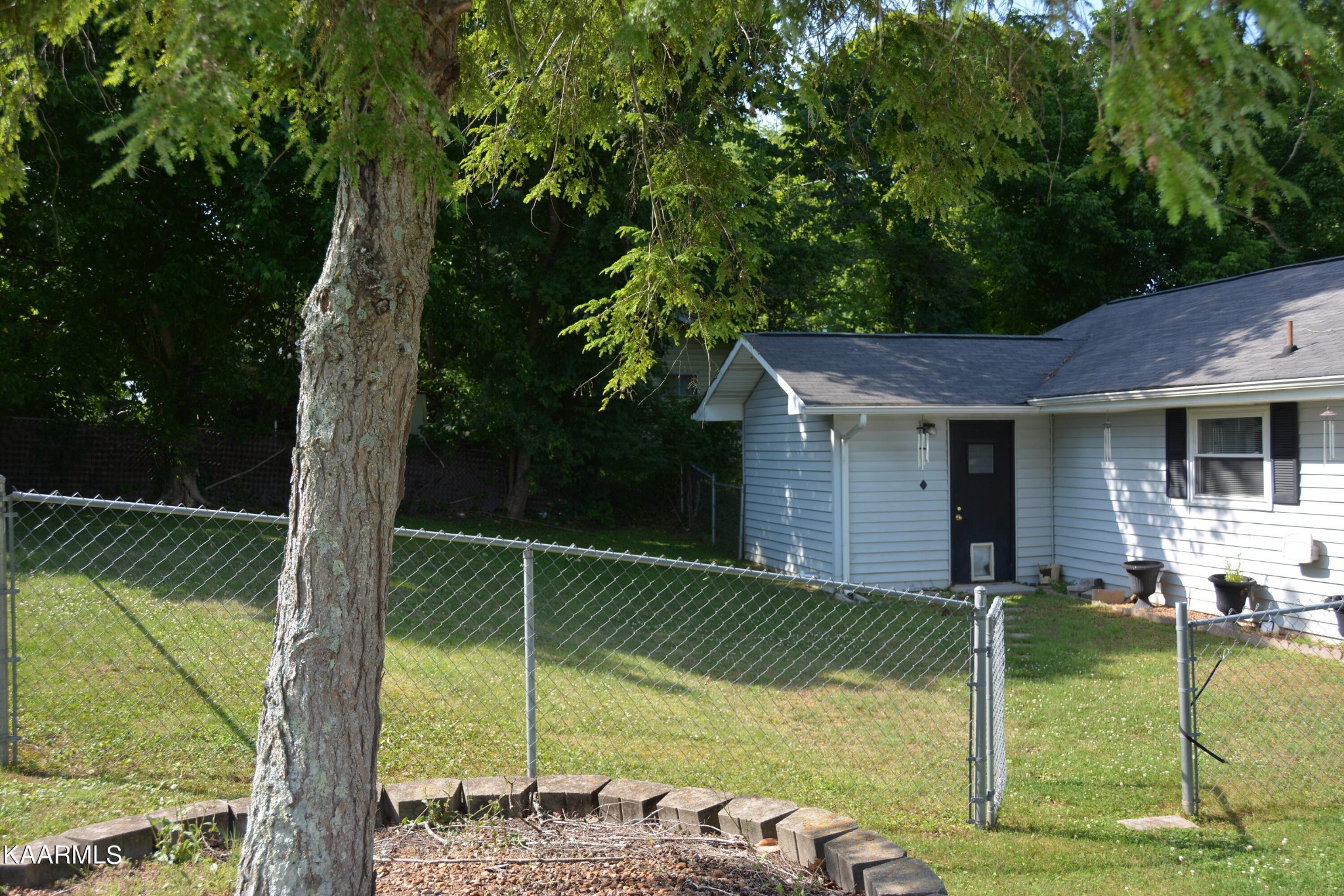 201 Byron Lane Oak Ridge, TN 37830 - Photo 5 of 22 Gallery Image 5