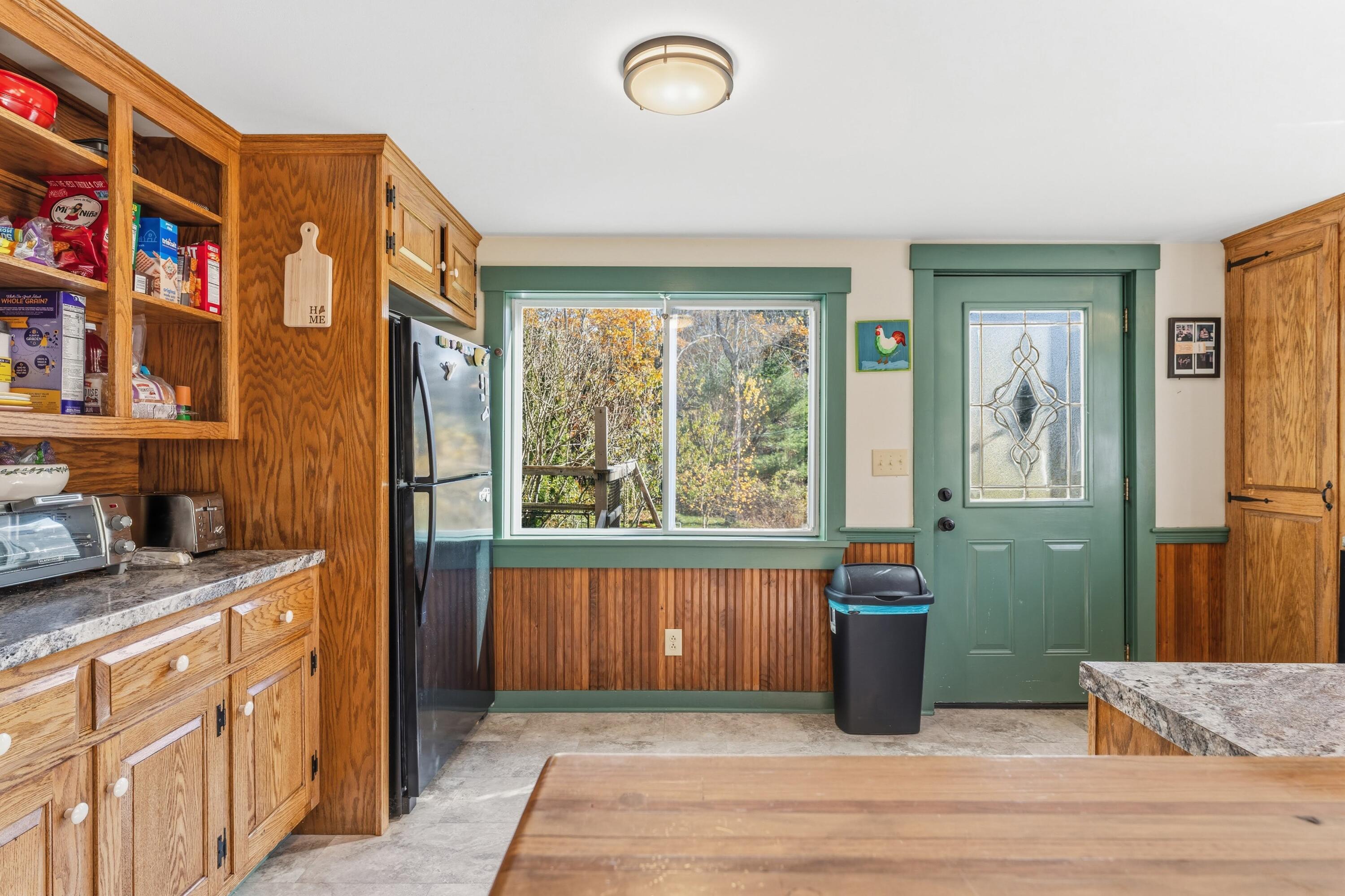 3454 Friendship Road Waldoboro, ME 04572 - Photo 18 of 53 DSC07817