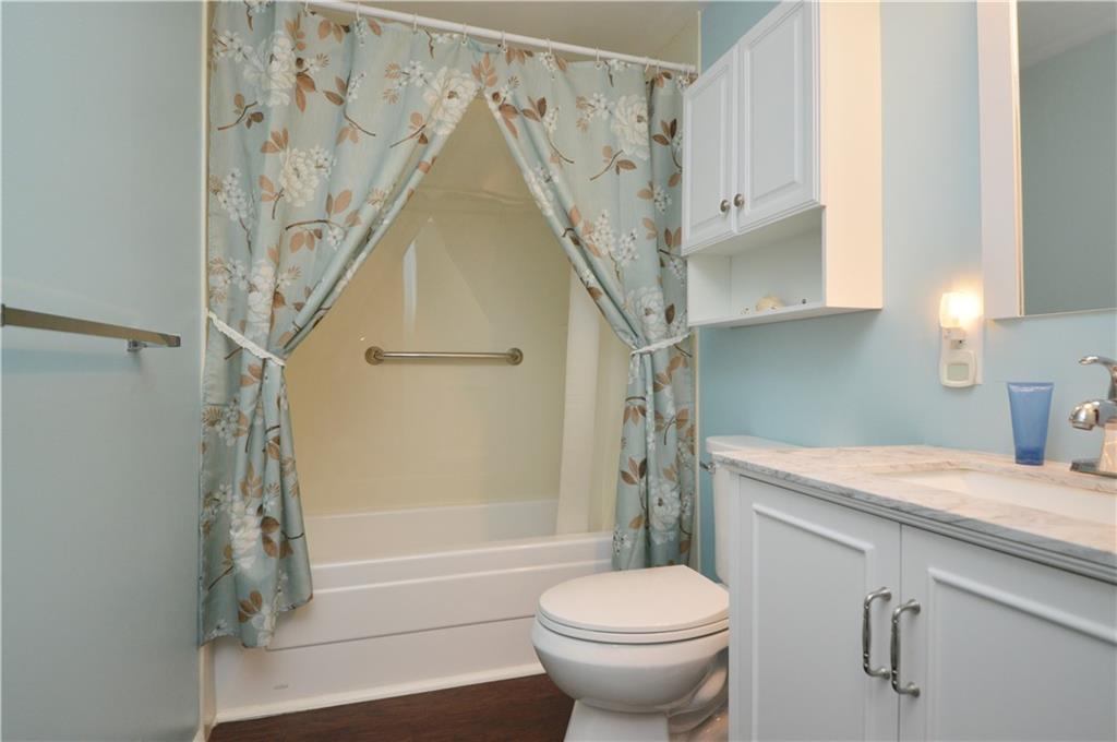 203 Macnab Drive Coraopolis, PA 15108 - Photo 21 of 32