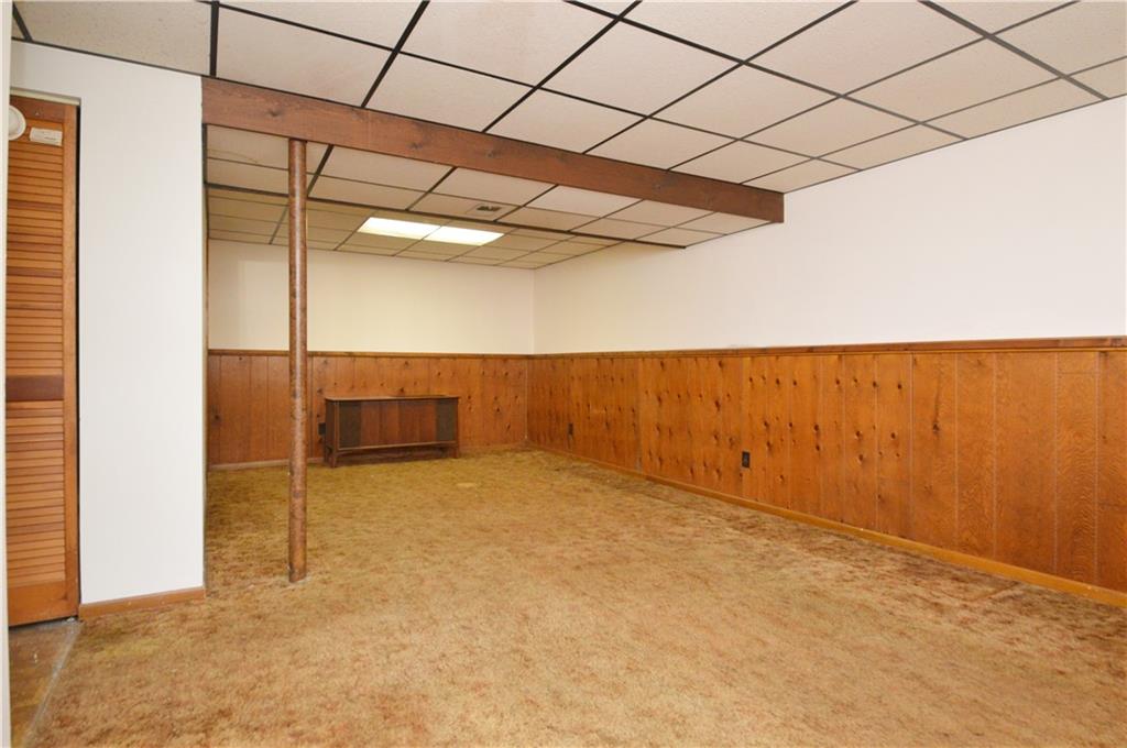 203 Macnab Drive Coraopolis, PA 15108 - Photo 23 of 32