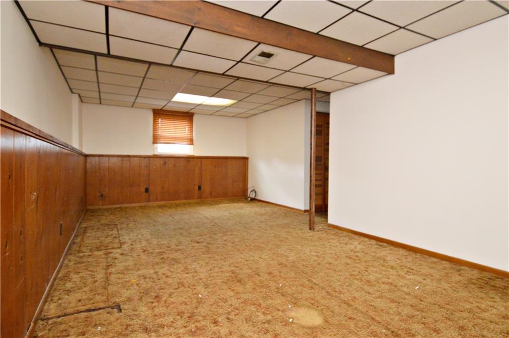 203 Macnab Drive Coraopolis, PA 15108 - Photo 25 of 32