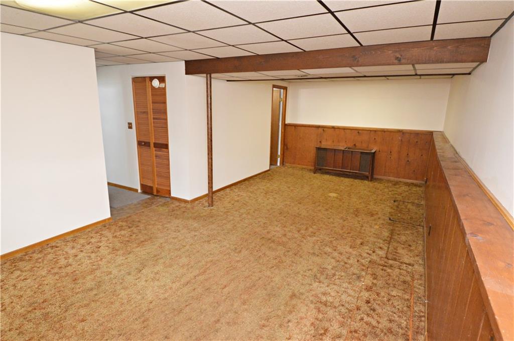 203 Macnab Drive Coraopolis, PA 15108 - Photo 26 of 32