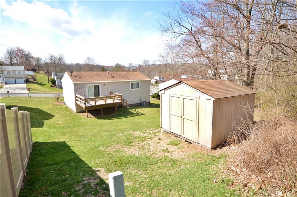 203 Macnab Drive Coraopolis, PA 15108 - Photo 31 of 32