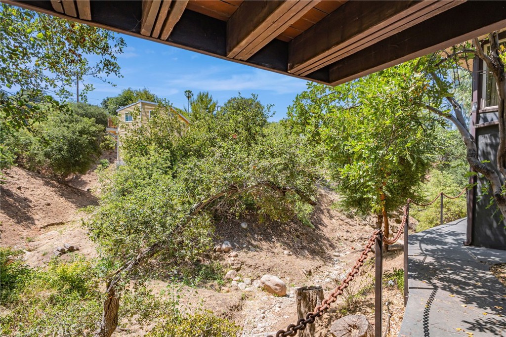 1126 Katherine Road Simi Valley, CA 93063 - Photo 55 of 66 a view of a yard