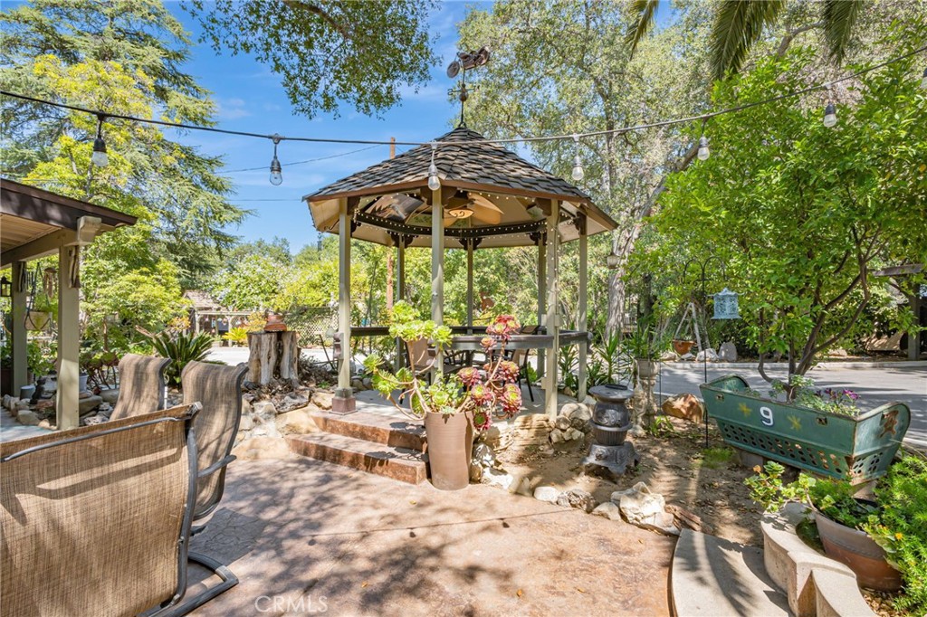 1126 Katherine Road Simi Valley, CA 93063 - Photo 61 of 66 a view of outdoor space yard and patio