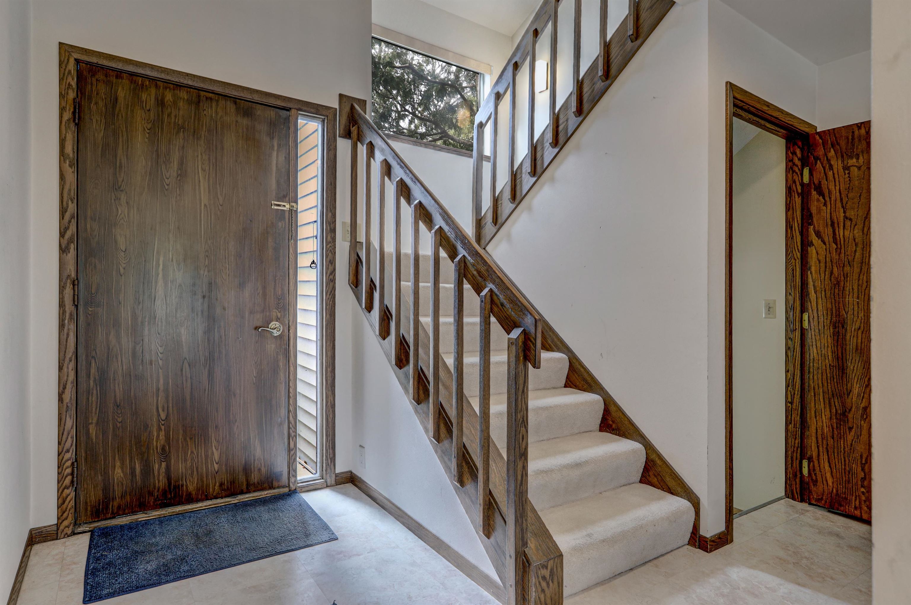 2916 North Rankin Street Appleton, WI 54911 - Photo 4 of 22