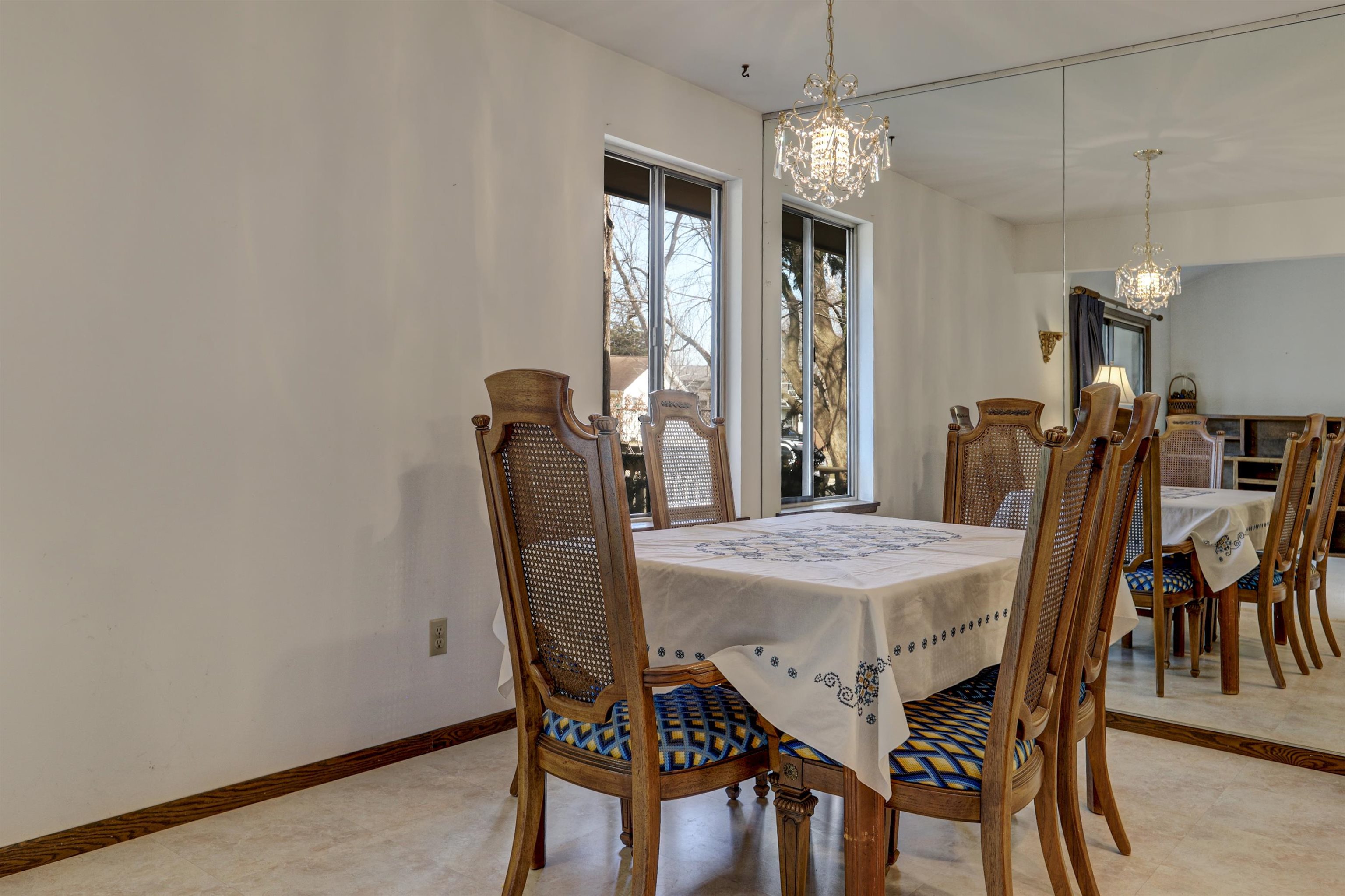 2916 North Rankin Street Appleton, WI 54911 - Photo 8 of 22