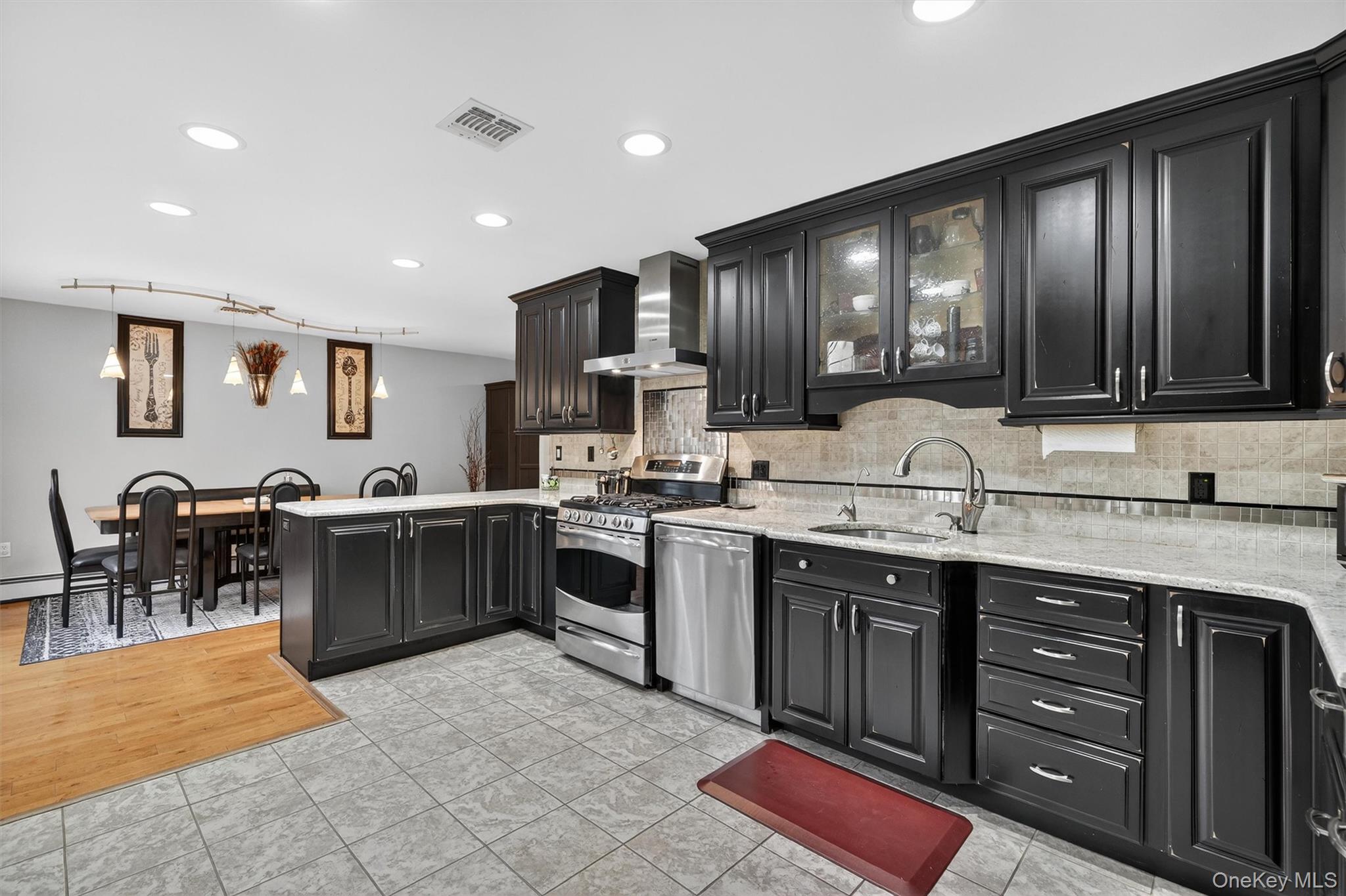 69 South Airmont Road Suffern, NY 10901 - Photo 11 of 45