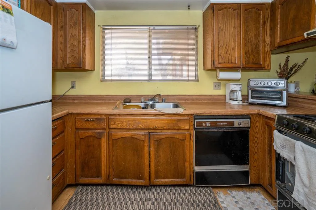 1904 Tierra Del Sol Road Boulevard, CA 91905 - Photo 12 of 24 Gallery Image 12
