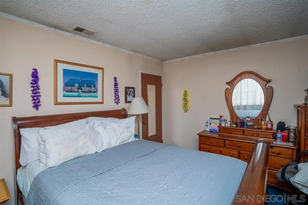 1904 Tierra Del Sol Road Boulevard, CA 91905 - Photo 16 of 24 Gallery Image 16