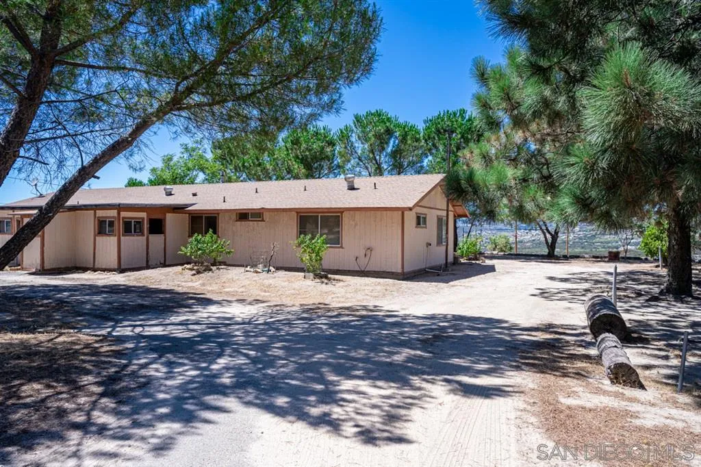 1904 Tierra Del Sol Road Boulevard, CA 91905 - Photo 6 of 24 Gallery Image 6