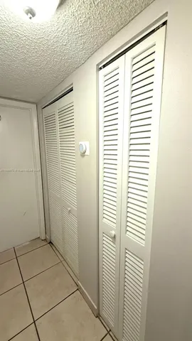 $320,000 | 13700 Southwest 62nd Street, Unit 250, Miami, FL 33183