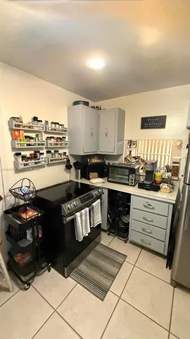 $320,000 | 13700 Southwest 62nd Street, Unit 250, Miami, FL 33183