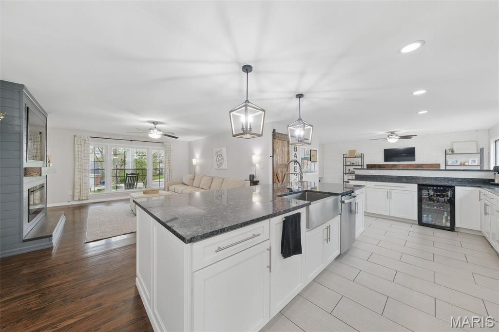 348 Providence Road Ballwin, MO 63011 - Photo 13 of 32