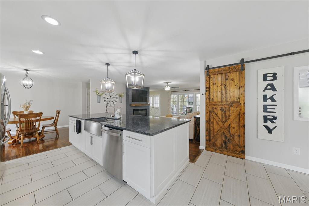 348 Providence Road Ballwin, MO 63011 - Photo 14 of 32