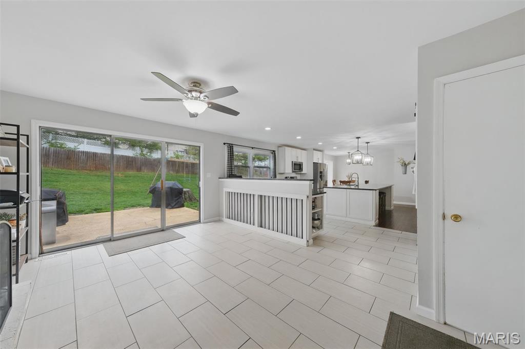 348 Providence Road Ballwin, MO 63011 - Photo 16 of 32