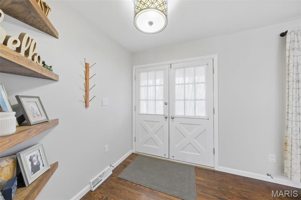 348 Providence Road Ballwin, MO 63011 - Photo 18 of 32