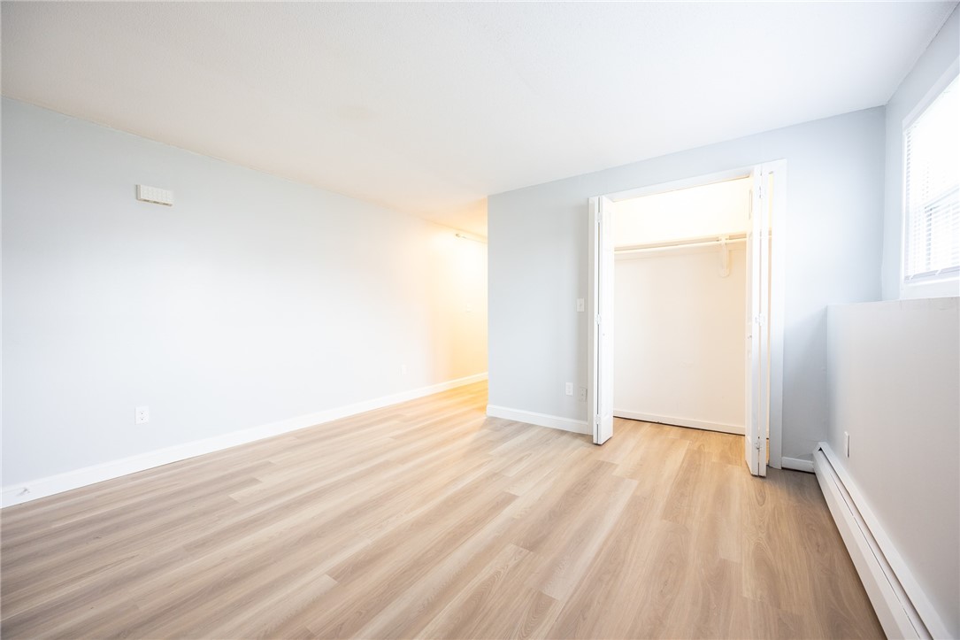 2575 Warwick Avenue, Unit 3 Warwick, RI 02889 - Photo 4 of 9