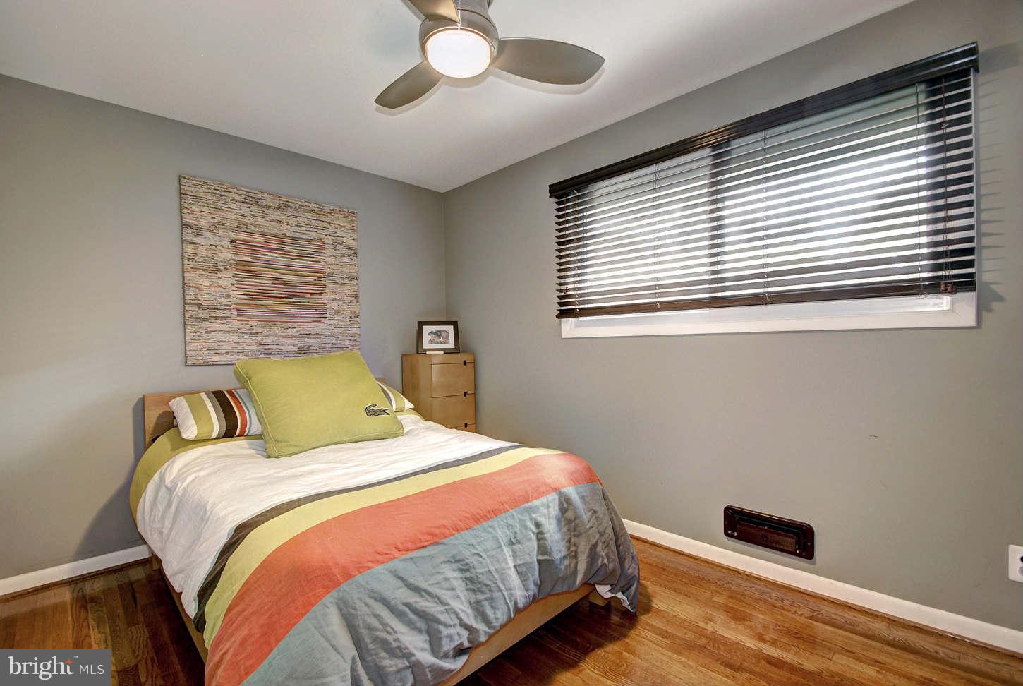 7204 Homestead Place Springfield, VA 22151 - Photo 21 of 25 Bedroom