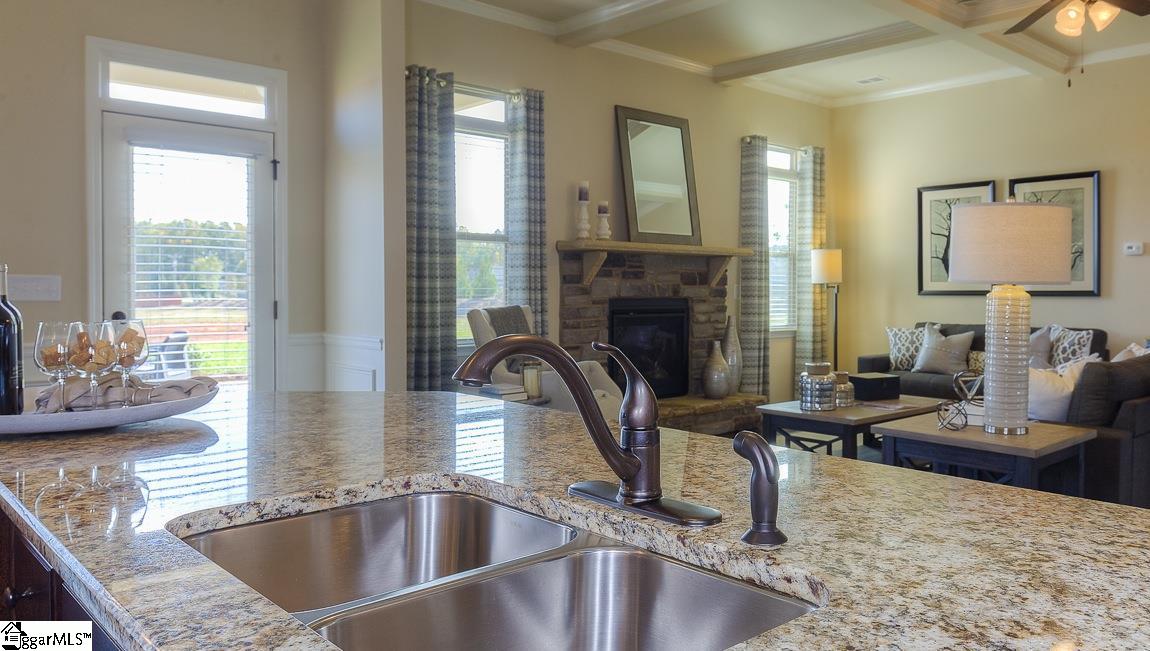 4 Shadywood Place Simpsonville, SC 29681 - Photo 33 of 36