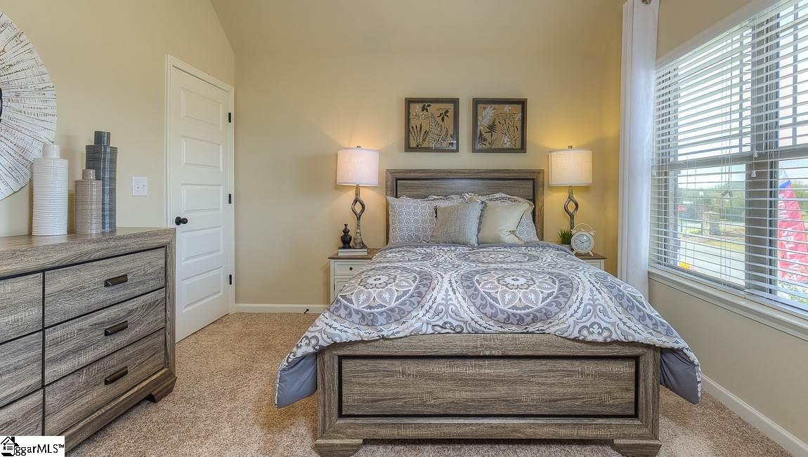 4 Shadywood Place Simpsonville, SC 29681 - Photo 9 of 36