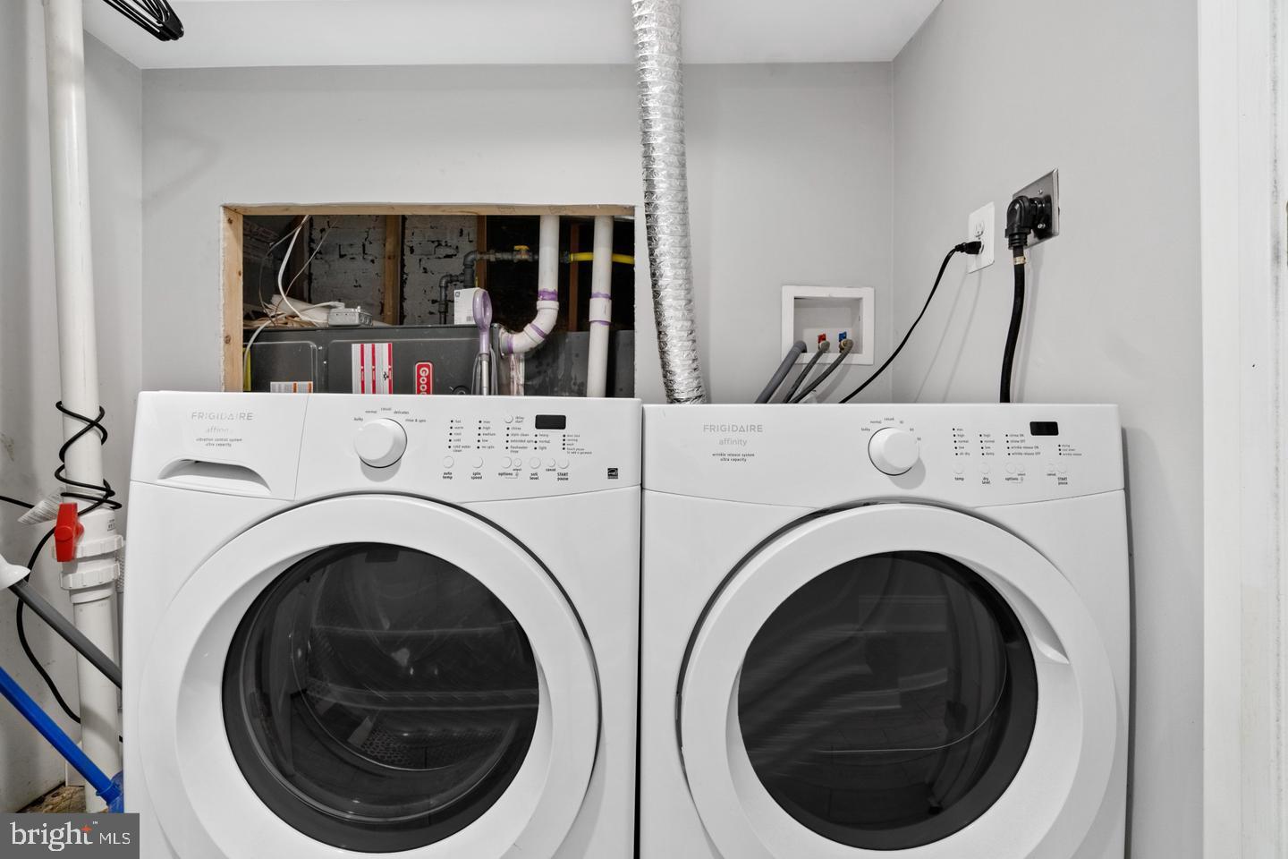 3416 Toone Street Baltimore, MD 21224 - Photo 8 of 18 a view of entryway with washer and dryer