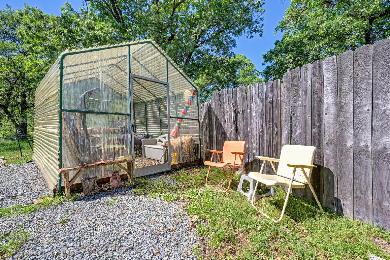 3240 Lone Star Mine Road Placerville, CA 95667 - Photo 55 of 59 a backyard of a house with table and chairs