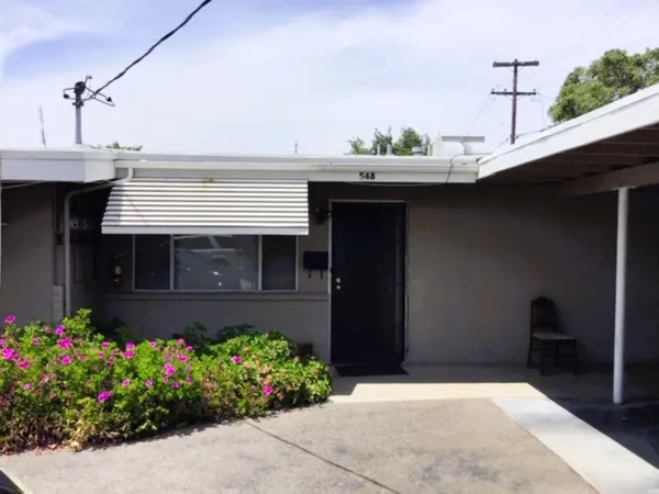 $1,350 | 548 West Clinton Avenue, Fresno, CA 93705
