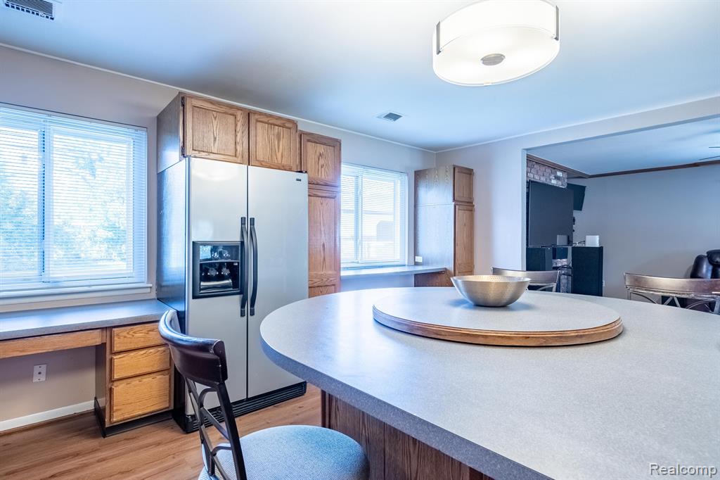 22969 Tuck Road Farmington Hills, MI 48336 - Photo 28 of 38 Gallery Image 28