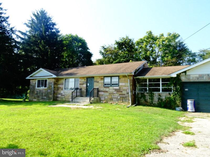 154 Blue Anchor Road Sicklerville, NJ 08081 - Photo 4 of 13