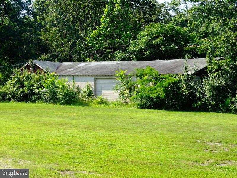 154 Blue Anchor Road Sicklerville, NJ 08081 - Photo 8 of 13